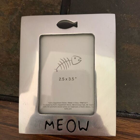 Cat frames - Picture 2 of 5